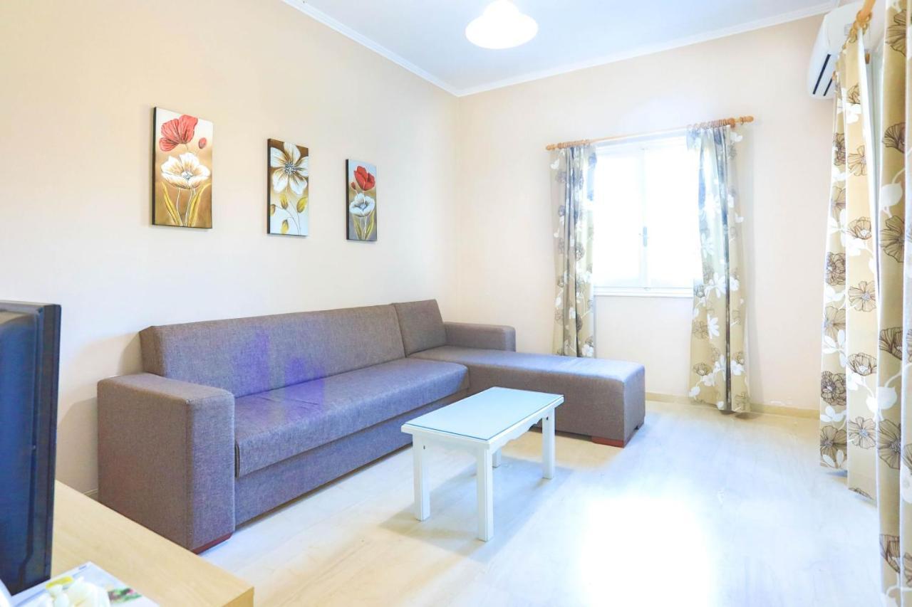 Villa Kiki Agios Spyridon  Exteriör bild
